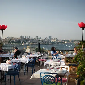 Raymond Blue Istambul