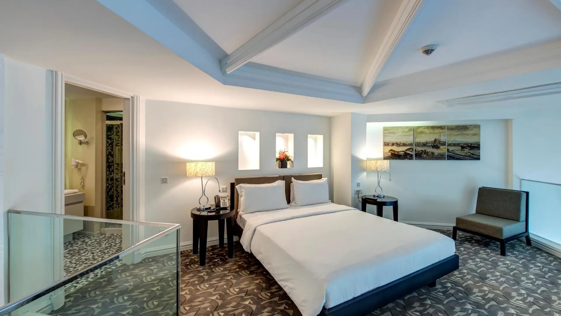 The Elysium Taksim Hotel Istanbul